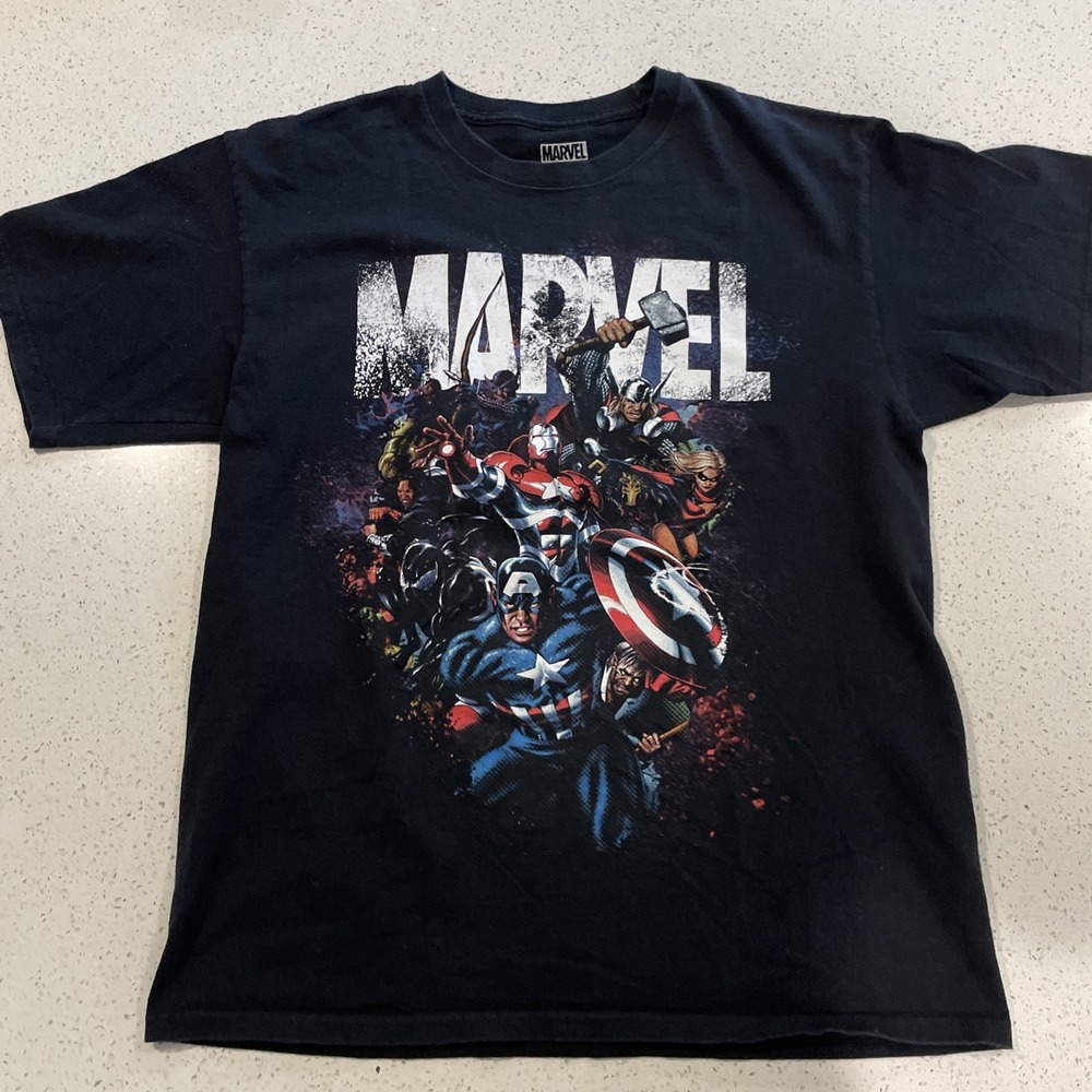 Marvel Logo Super Hero Adult Tee Graphic T-Shirt Men's Large( Medium Fit)